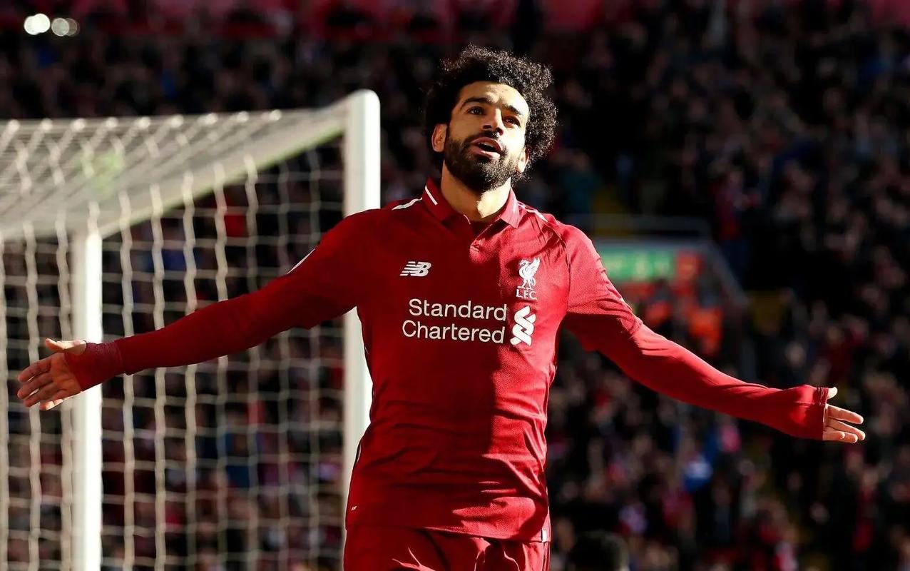 中超改跨年制，融入世界还是盲目跟风？（中超跨年赛制：拥抱国际还是随波逐流？）