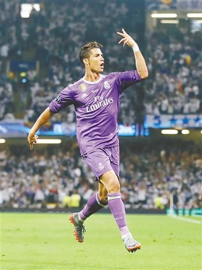 意媒：尤文关注穆哈雷莫维奇与莱切加布里埃尔，需与国米竞争（意媒：尤文有意穆哈雷莫维奇与莱切加布里埃尔，或将与国米抢人）