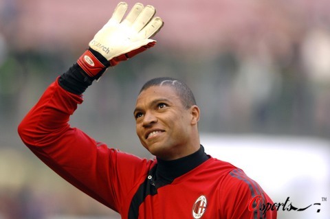 什琴斯尼缺阵，特尔施特根回归！巴萨对阵奥萨苏纳前的门将危机与希望（特尔施特根复出、什琴斯尼缺席：巴萨战奥萨苏纳前的门将危机与曙光）