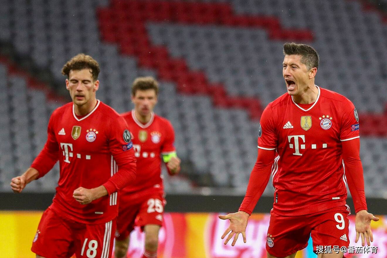 曼联4-1屠狼，狼队中计了（曼联4-1大胜狼队，狼队陷入圈套）