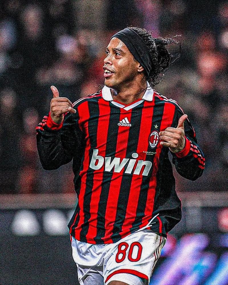 凯尔：比赛中阿德耶米被挑衅但保持了冷静，这说明他又成长了（凯尔：阿德耶米遭挑衅仍冷静应对，展现出进一步的成熟）