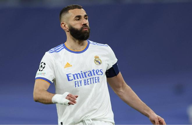 德乙战报：贝克尔制胜球、卡里乌斯神扑，沙尔克1-0纽伦堡（德乙：贝克尔绝杀 卡里乌斯神扑救主 沙尔克1-0力克纽伦堡）