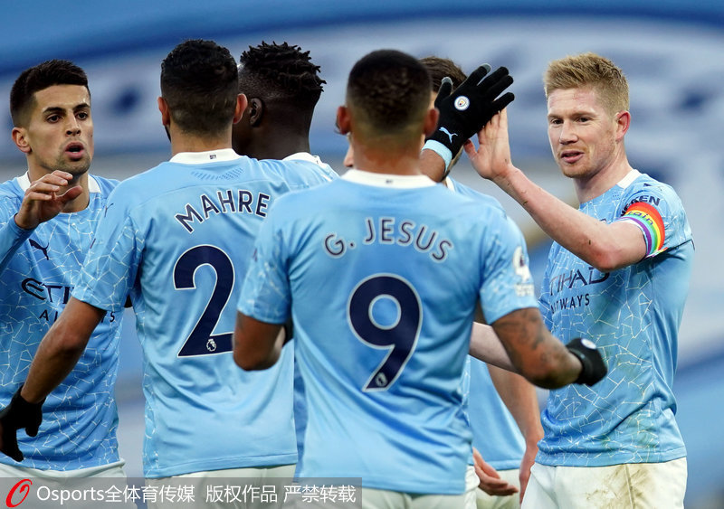 17岁厄瓜多尔中场神童横空出世，仅需20万欧转会费，4大欧洲豪门抢疯（17岁厄瓜多尔中场新星爆红，20万欧即可签下，四大豪门竞相出手）