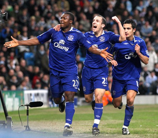 里程碑！科比·怀特生涯三分命中数突破1000记（科比·怀特达成生涯1000记三分里程碑）