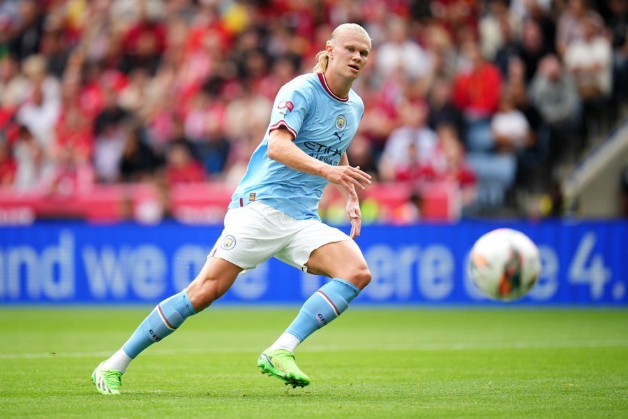 哈兰德：对多纳鲁马只有赞美之词；来意大利踢球？还没考虑过（哈兰德盛赞多纳鲁马：赴意甲踢球？目前尚未考虑）